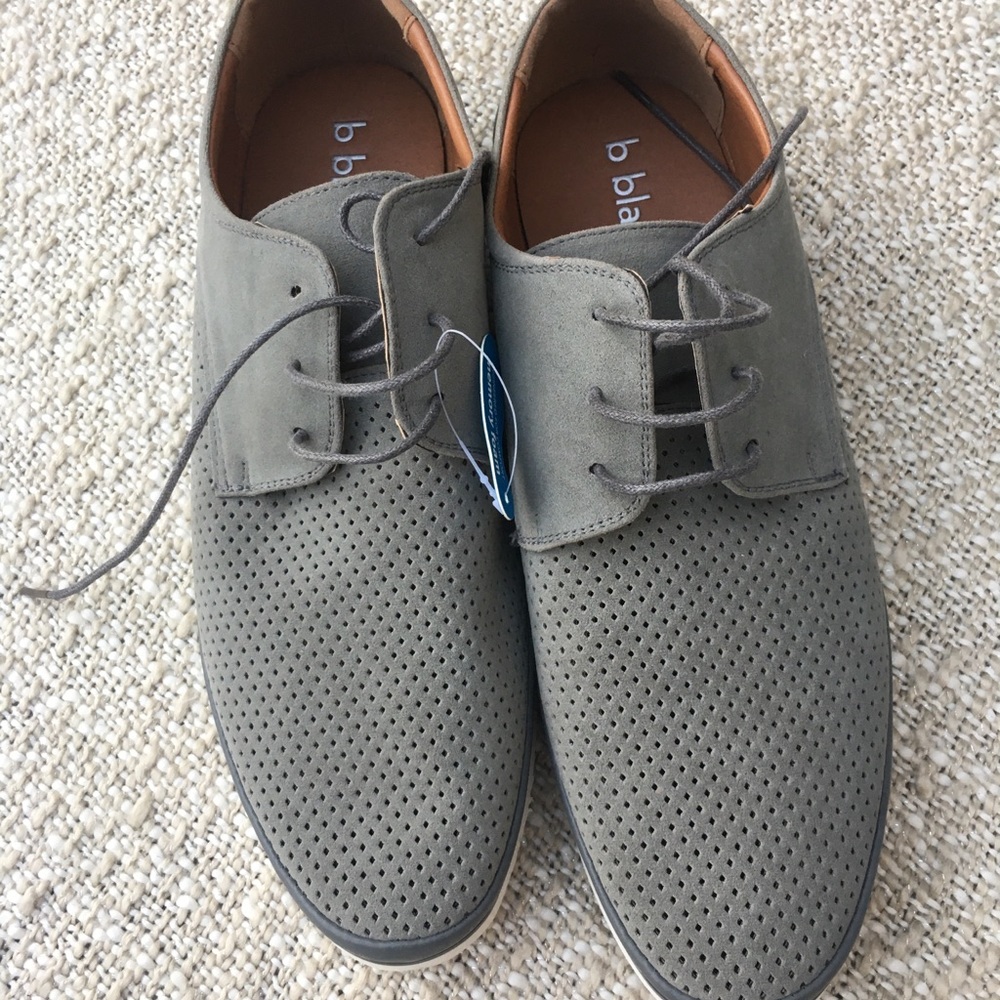 Bill blass | New light grey Oxford shoe